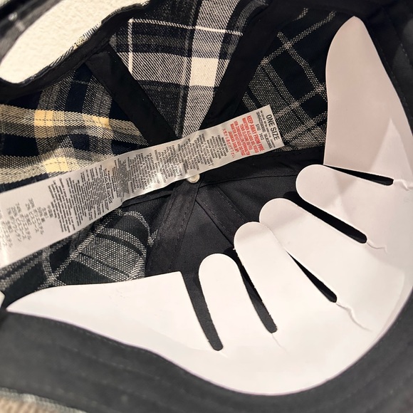 TOPMAN Cap - Picture 6 of 8